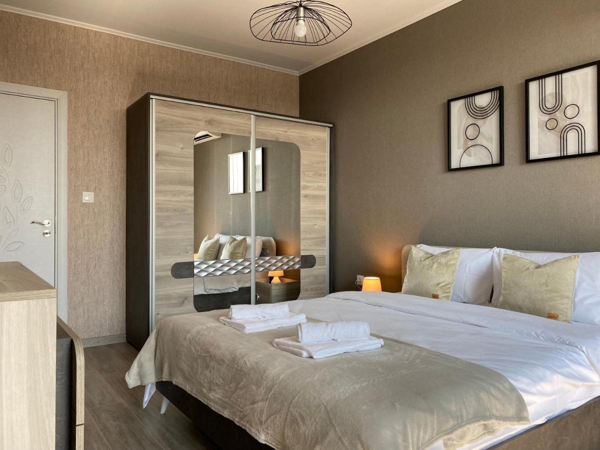 Private Apartment For 4 Guests And Parking Plovdiv Kültér fotó